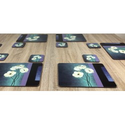 Plymouth Pottery Timeless white flowers set of 6 tablemats with coasters on wooden table